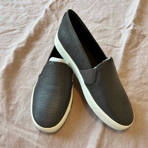 New in Box! Vince Blair Gray Leather Slip-On Sneaker!Size 6.5!